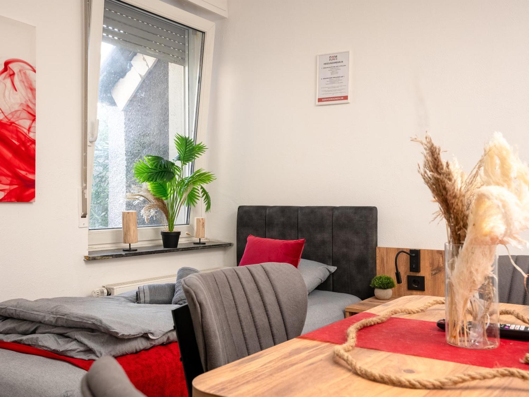 Serviceroom24 - Apartment 4 In Herten Wlan - Smart-Tv - 24-7 Check-In Und Kueche Eksteriør billede