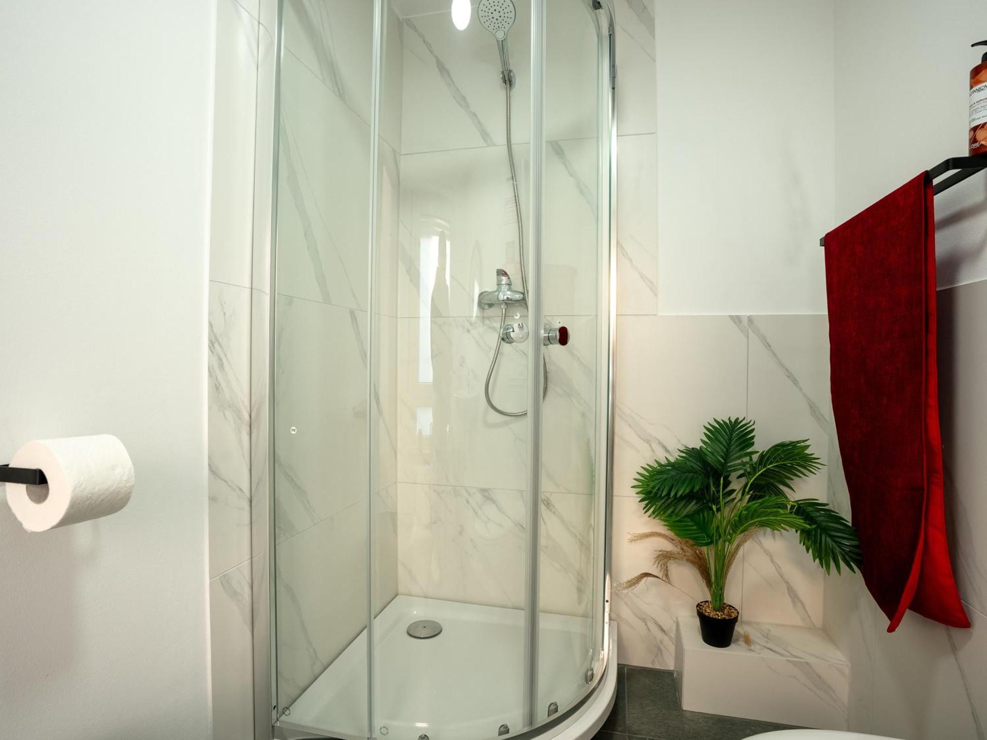 Serviceroom24 - Apartment 4 In Herten Wlan - Smart-Tv - 24-7 Check-In Und Kueche Eksteriør billede