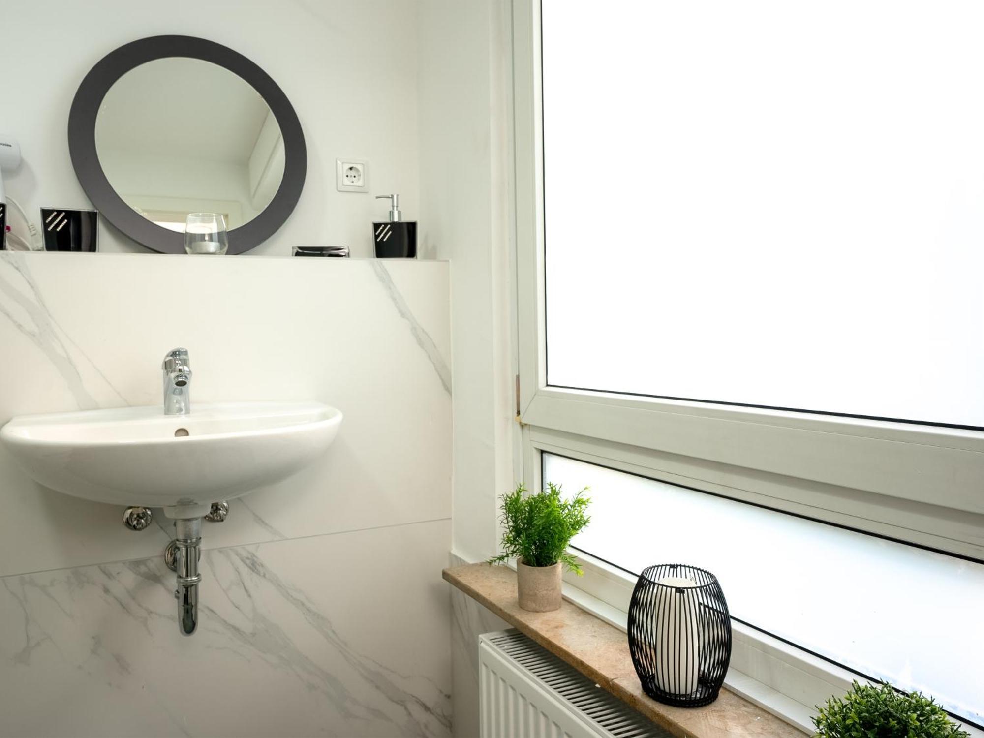 Serviceroom24 - Apartment 4 In Herten Wlan - Smart-Tv - 24-7 Check-In Und Kueche Eksteriør billede